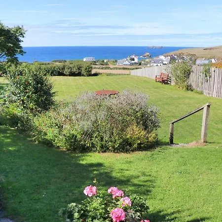 Sea Views Near The Beach Holiday home *